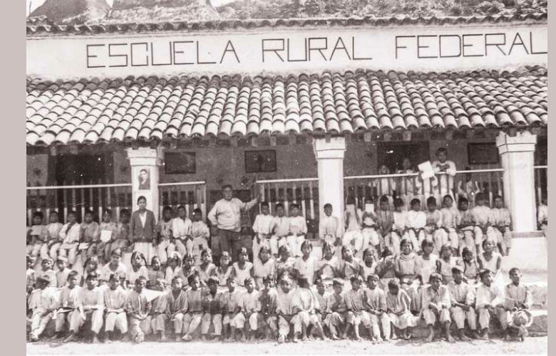Maestros rurales, los impulsores del inicio de la educación en México