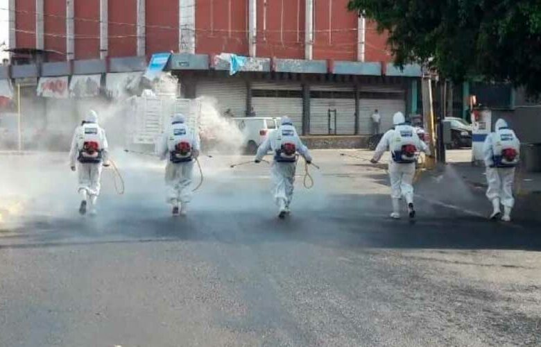 OMS: Rociar desinfectantes no mata al coronavirus, afecta salud