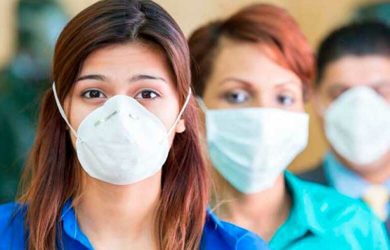 Coronavirus: qué diferencia hay entre contagio por gotas o por vía aérea