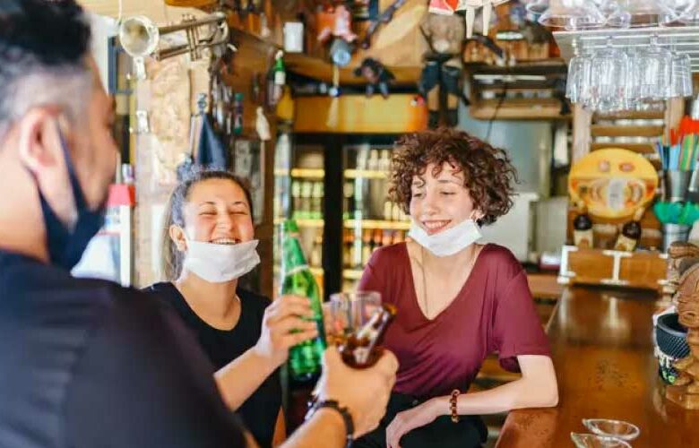 COVID-19: los seis lugares en donde más se propaga el virus