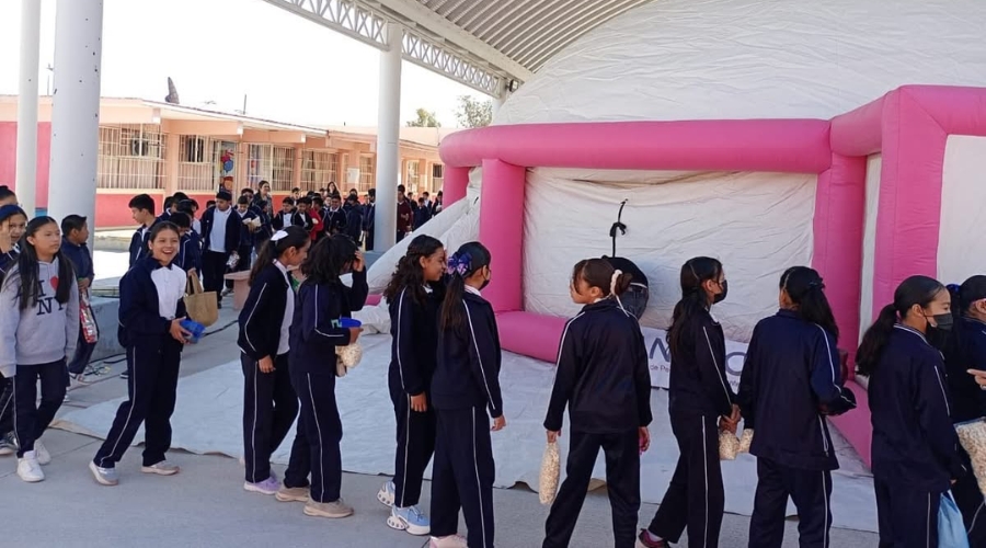 El Cine Domo Llega a la Primaria Ignacio Zaragoza en Puebla