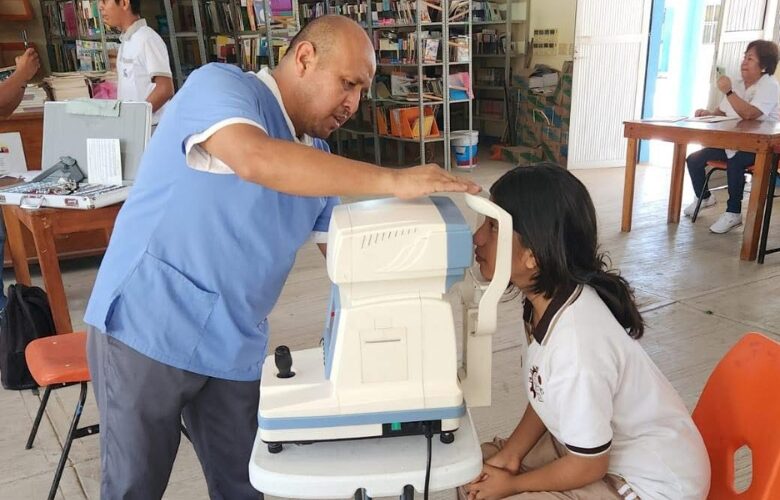 Jornada de Salud Visual en Puerto Escondido: Mejor Visión para Mejor Rendimiento Académico